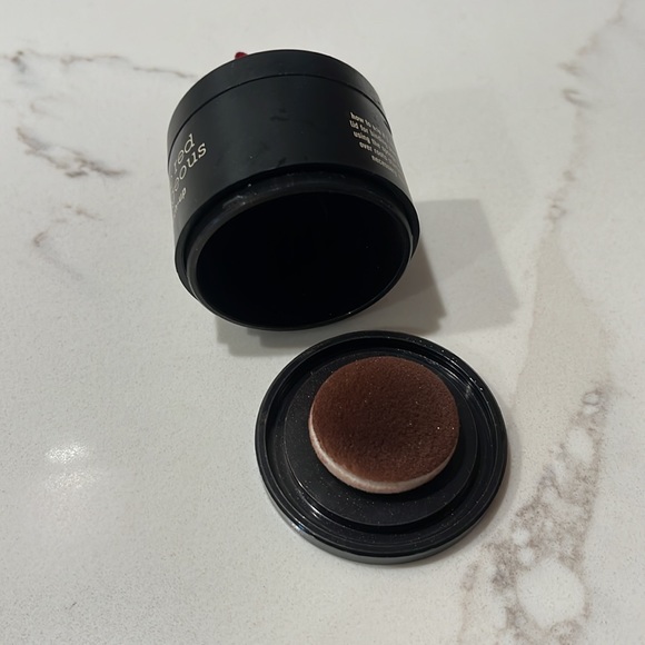 Root touch-up - Picture 4 of 4